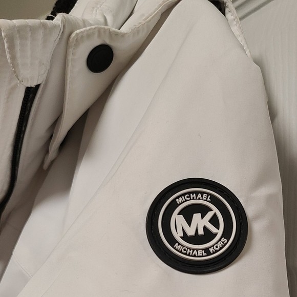 Michael Kors Coat Fur Collar Puffer Jacket - Picture 4 of 8